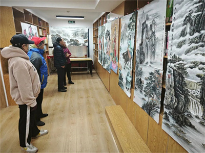 家门口的艺术集市 新时代文明实践中多彩生活的社区画卷